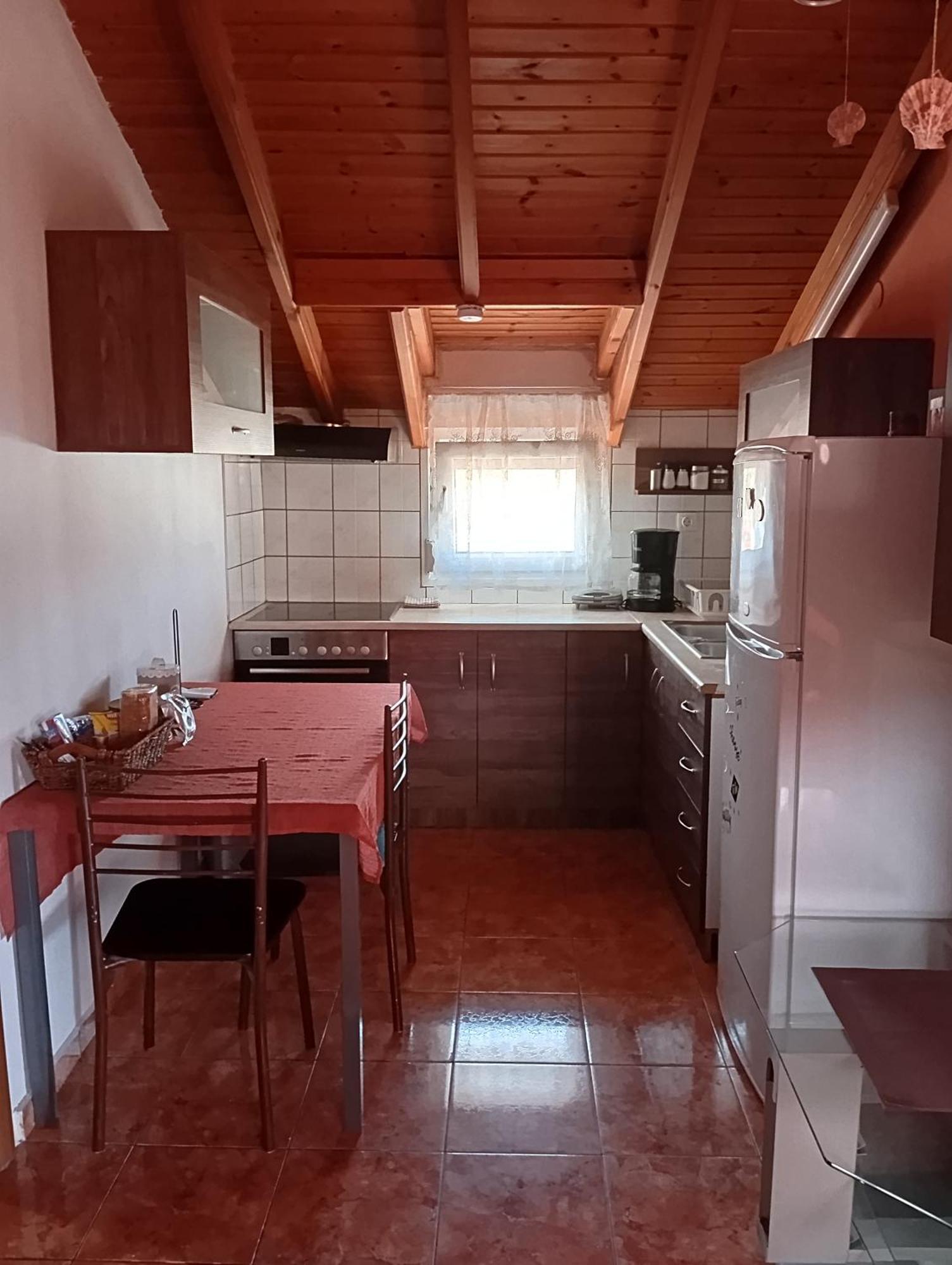 Noufara Apartments Néa Meságkala エクステリア 写真