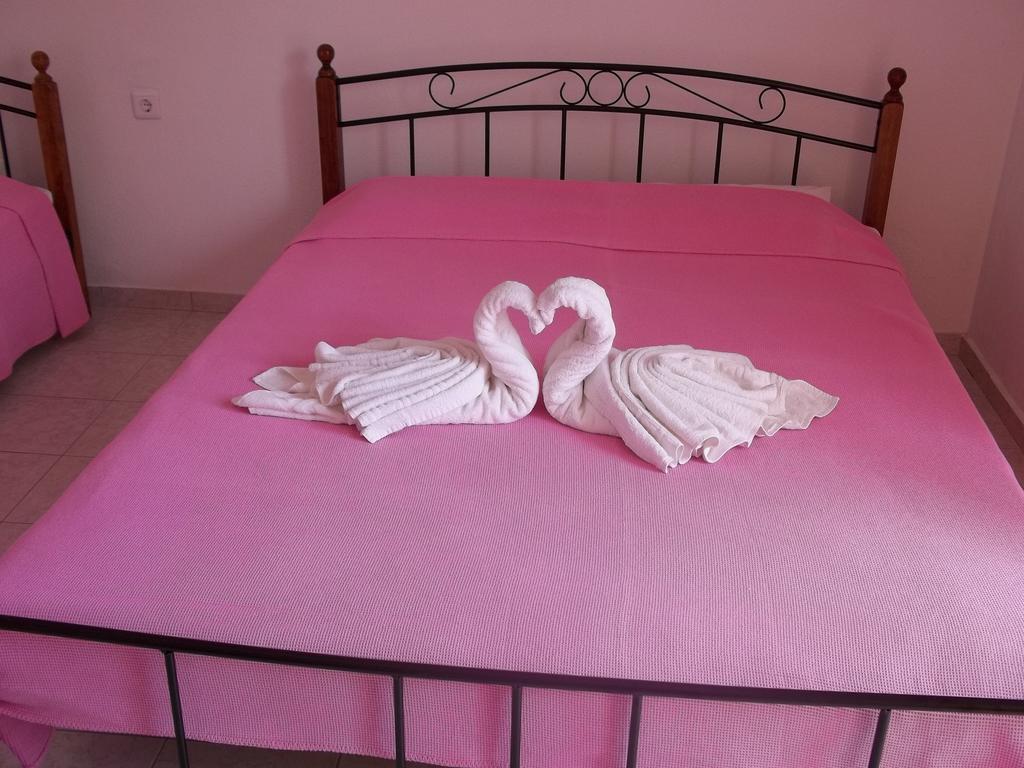 Noufara Apartments Néa Meságkala エクステリア 写真