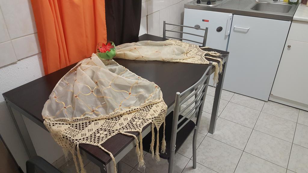 Noufara Apartments Néa Meságkala エクステリア 写真