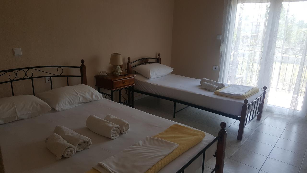 Noufara Apartments Néa Meságkala エクステリア 写真