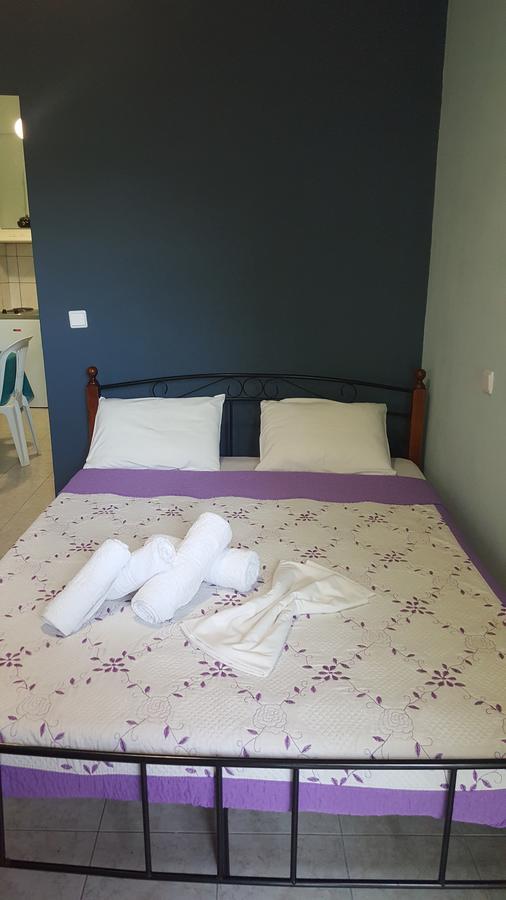Noufara Apartments Néa Meságkala エクステリア 写真
