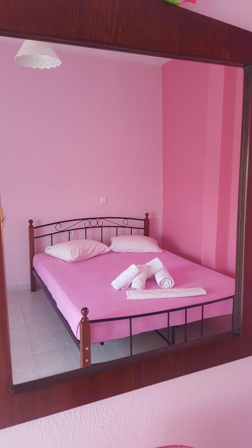 Noufara Apartments Néa Meságkala エクステリア 写真